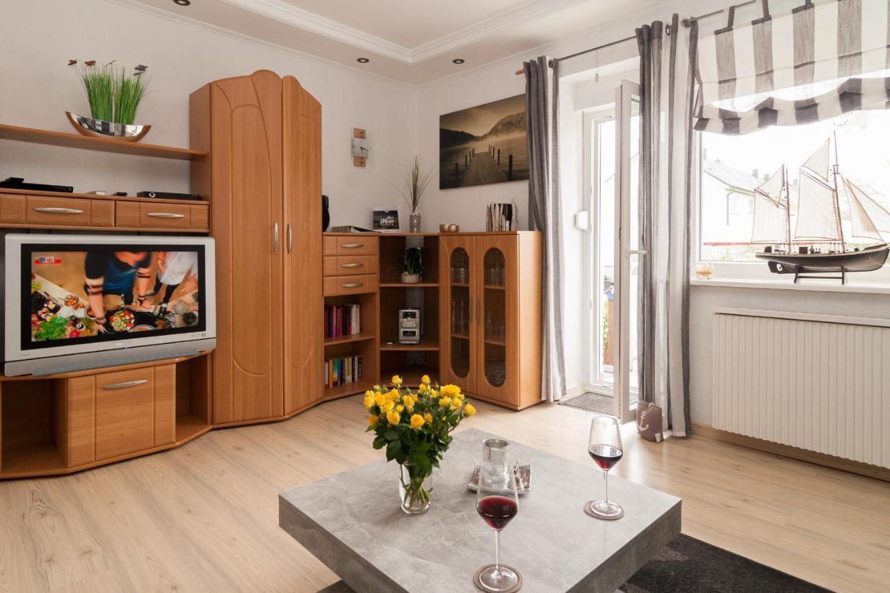 Haus Möwe Leuchttürmchen * Hörnum